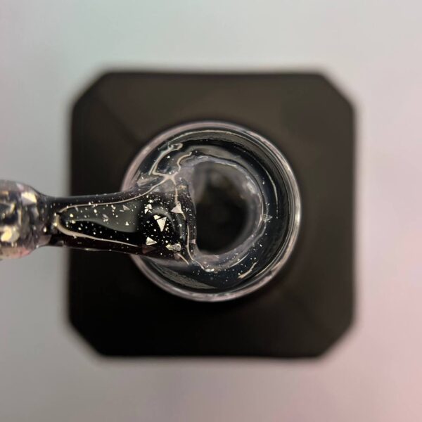 تاپ ژل گلیتردار سیلور ناخن ویکتوریا VICTORIA 15ML - Image 3
