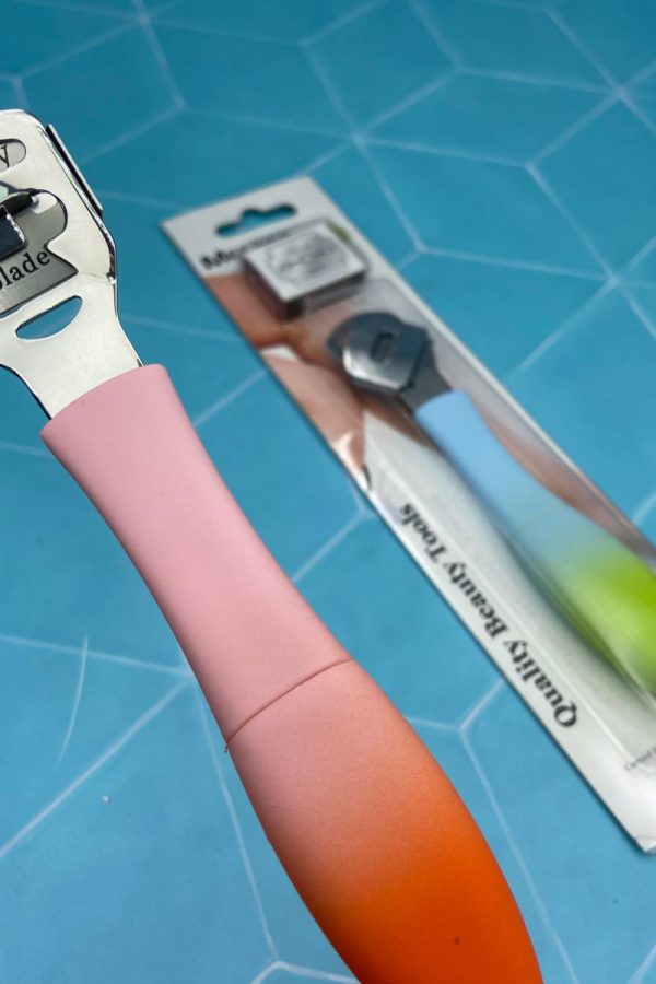 Nail pedicure razor handle