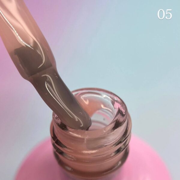 بیلدر لاکی ناخن 5 بلا BELLA 15ML