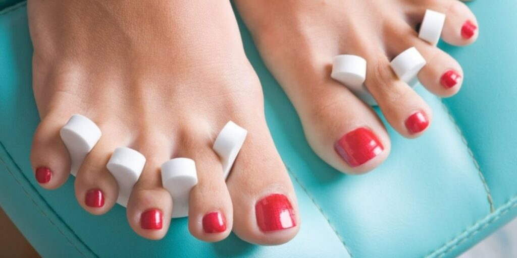 مراحل کاشت ناخن پا به روش حرفه‌ای