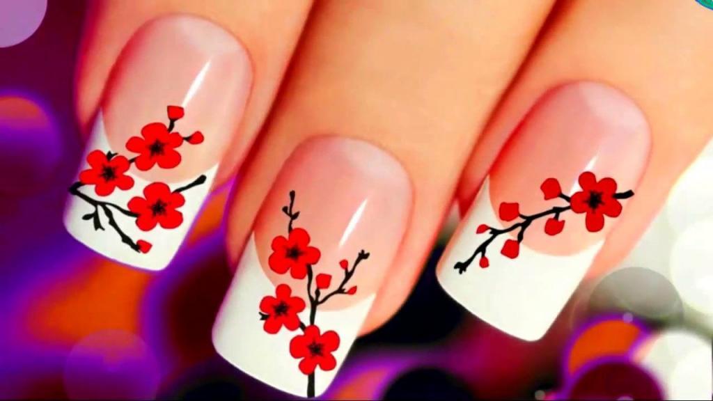ترکیب با طراحی گل یا فرنچ